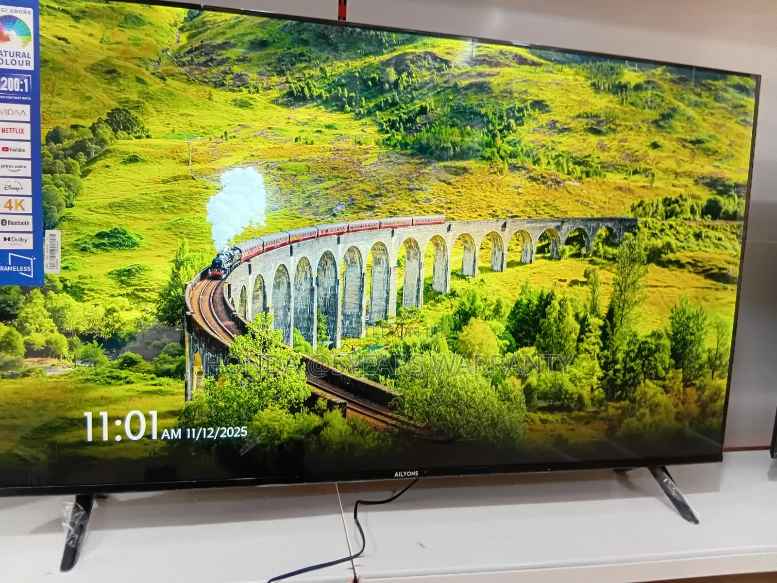 **Ailyons 55" Smart Tv With Built-in Apps**