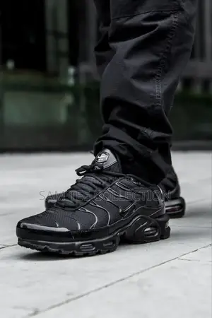 Nike Air Max Tn Plus Triple Black. High -quality.