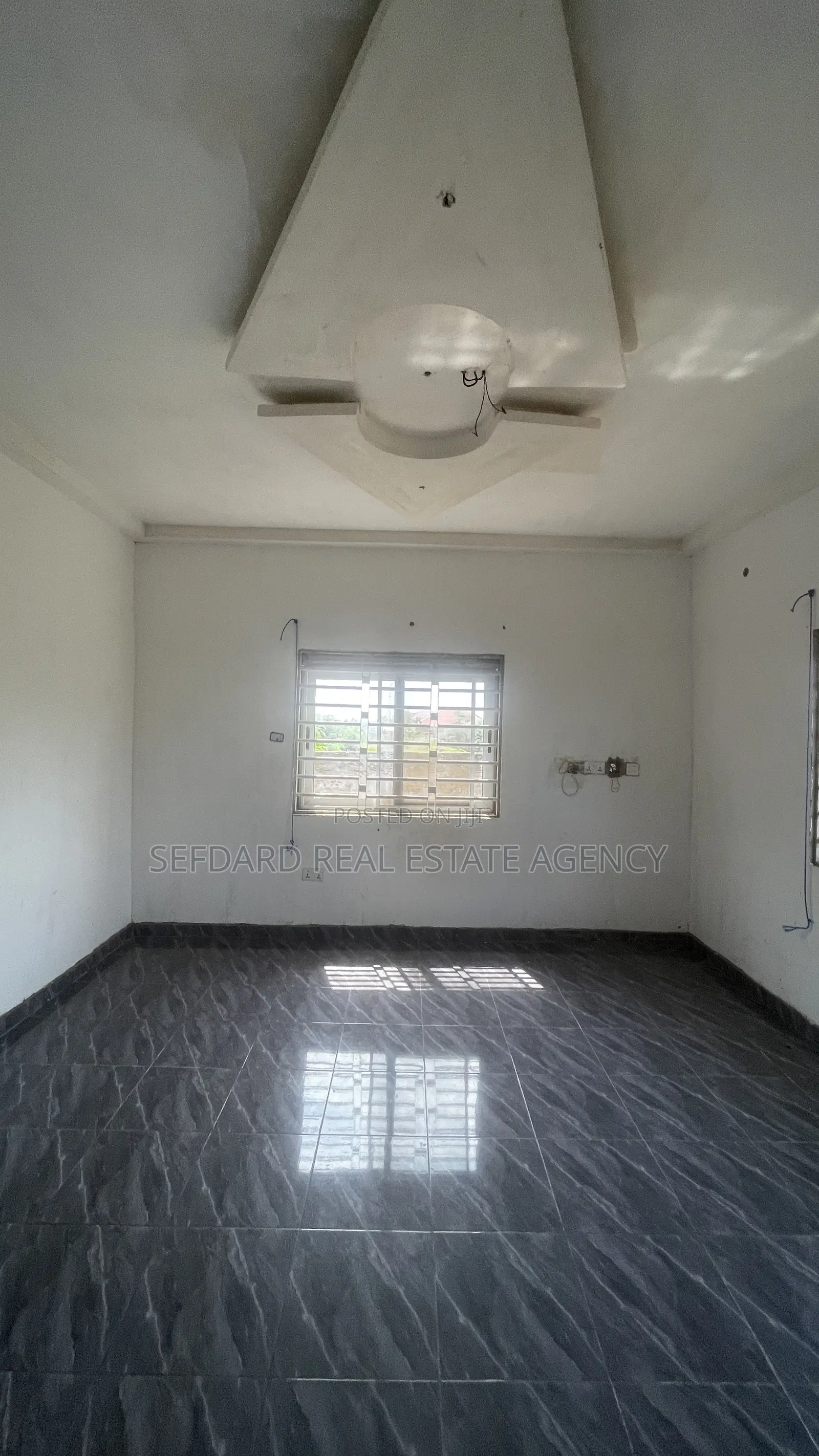 3bdrm House in Sefdard Real Estate, Amasaman for sale