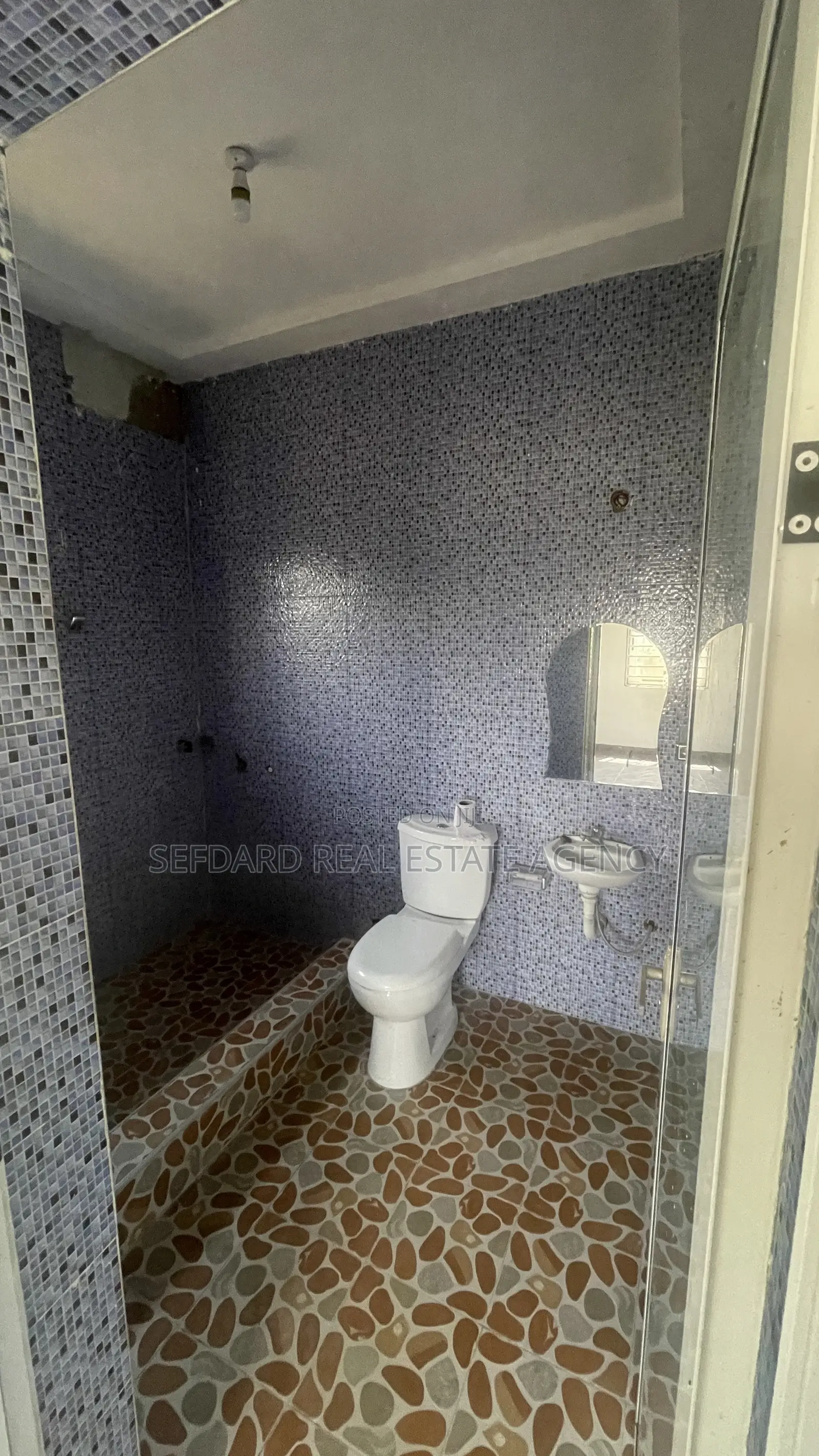 3bdrm House in Sefdard Real Estate, Amasaman for sale