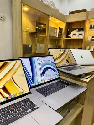 New Laptop Apple MacBook Pro 2019 16GB Intel Core i9 SSD 1T