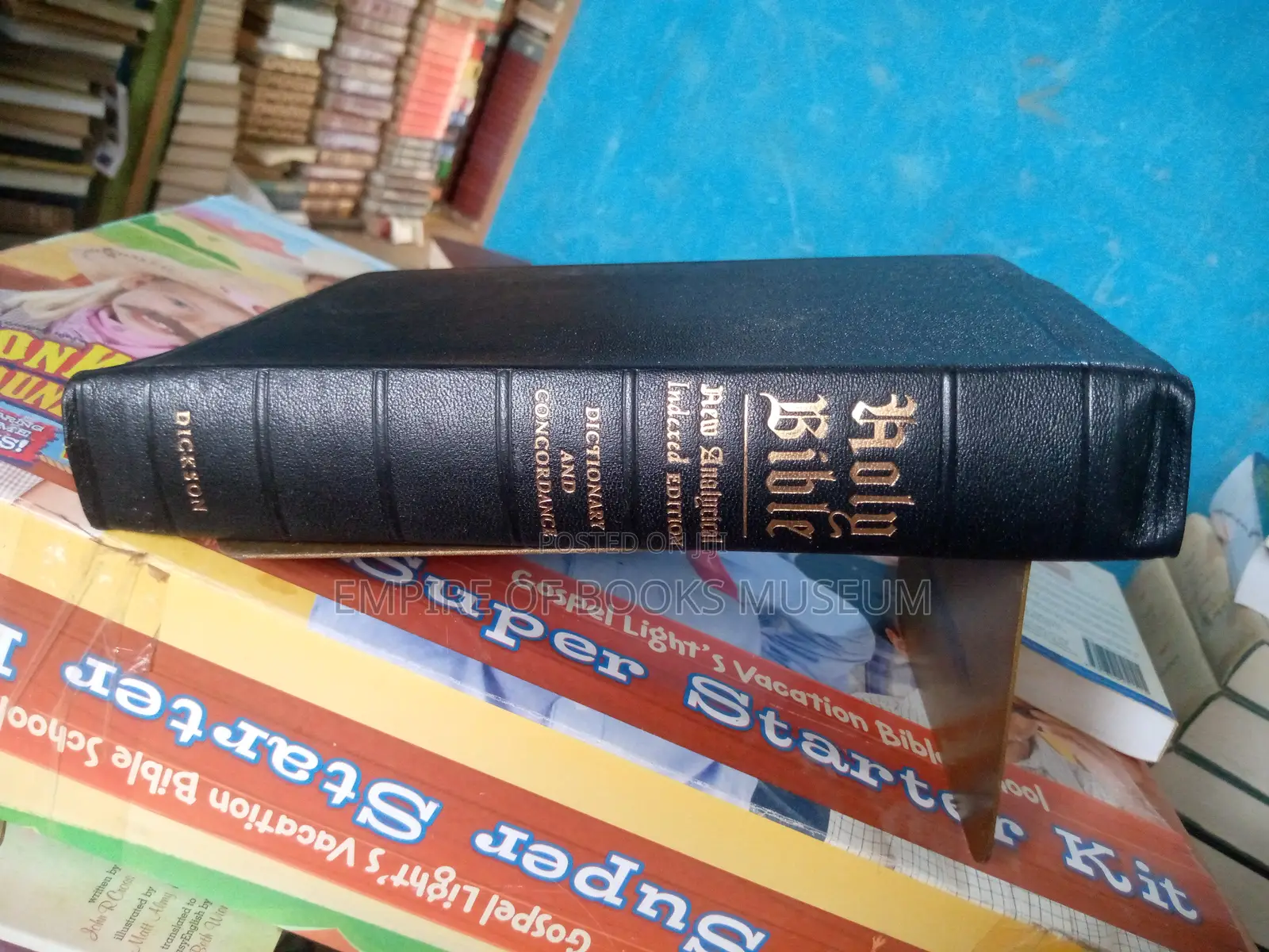 1973 Holy Bible New Analytical Indexed Edition Leather Bound