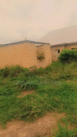 2bdrm Apartment in New Site, Afigya-Kwabre for sale