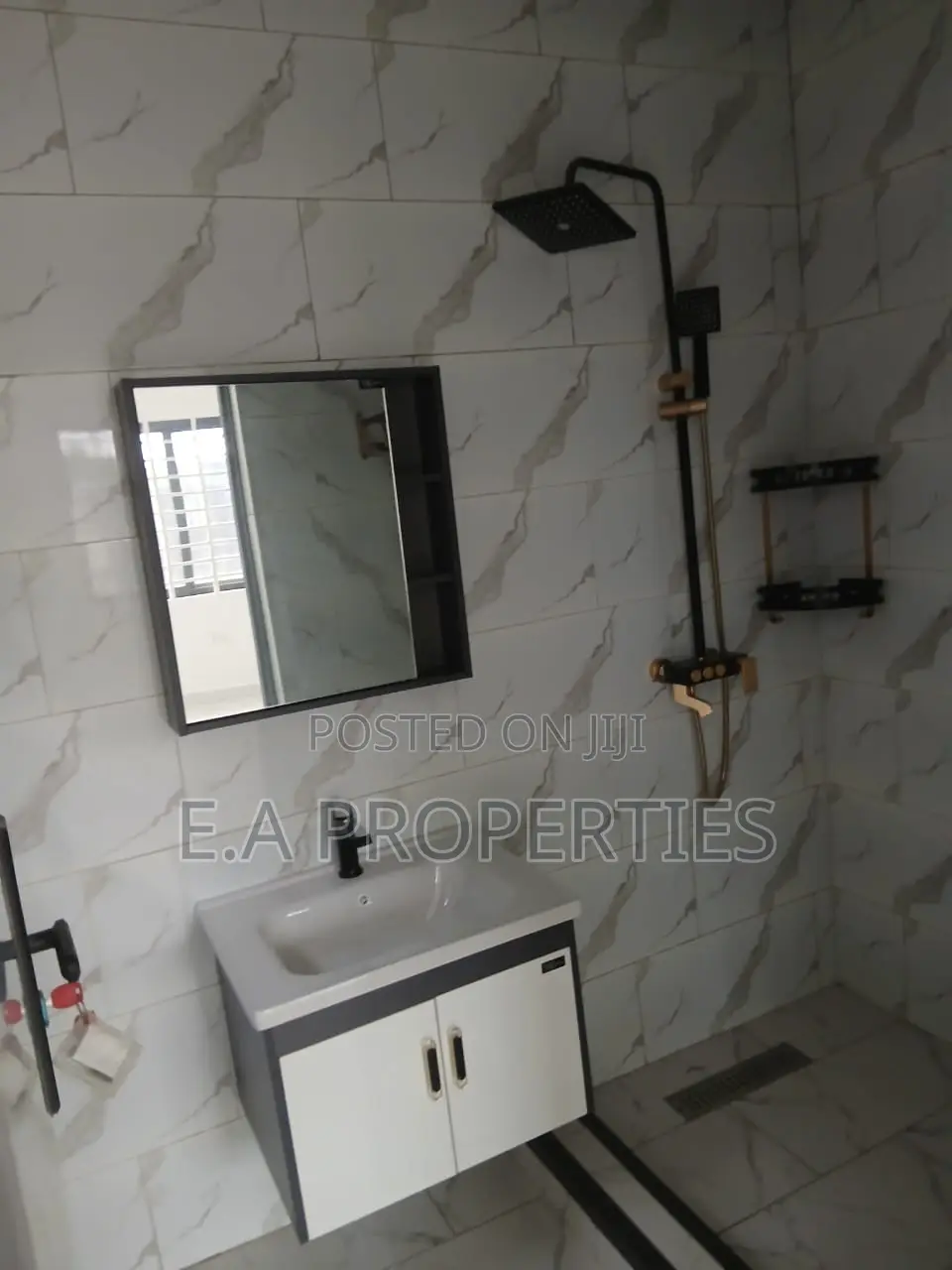 2bdrm House in E A Properties, Malejor for sale