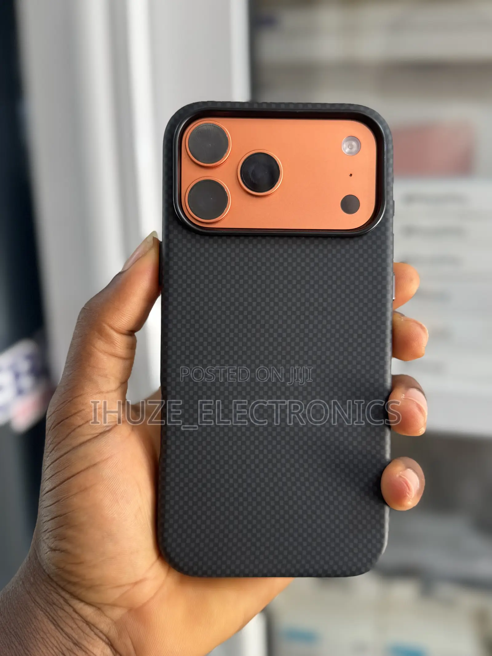 iPhone 17pro/17pro Max Carbon Fiber Protective Covers