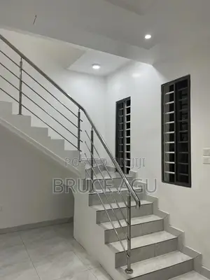 3bdrm Duplex in Nmai-Dzorn for sale