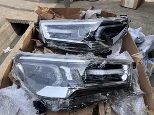 Toyota Hilux 2019 2020 2021 2022 Headlight Led