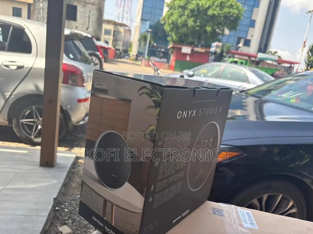 Harman Kardon Onyx Studio 9 Signature Bluetooth Speaker