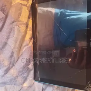 Laptop 2GB Qualcomm Snapdragon X Plus SSD 16 GB
