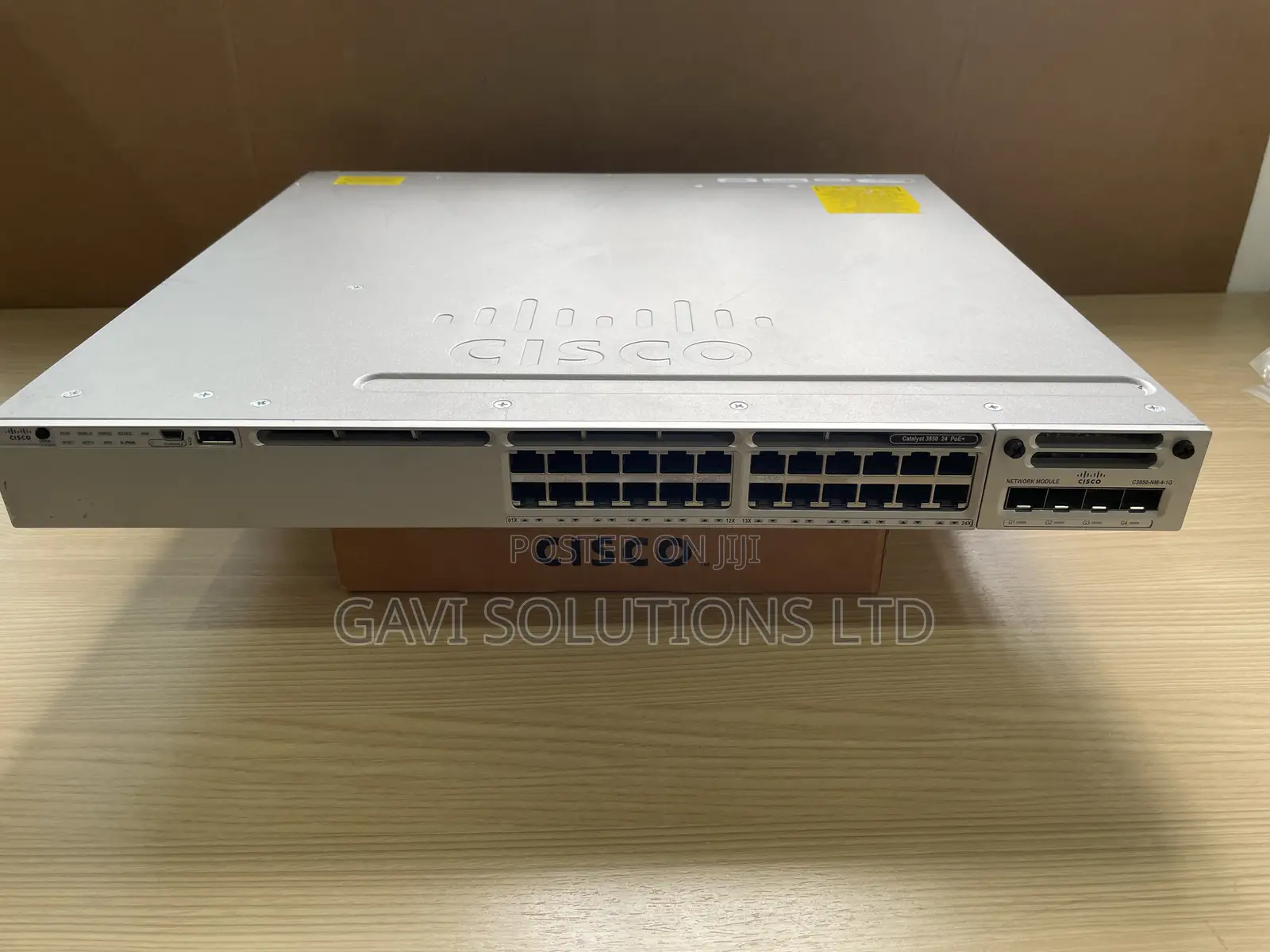 Cisco Catalyst 3850 24ports Poe+