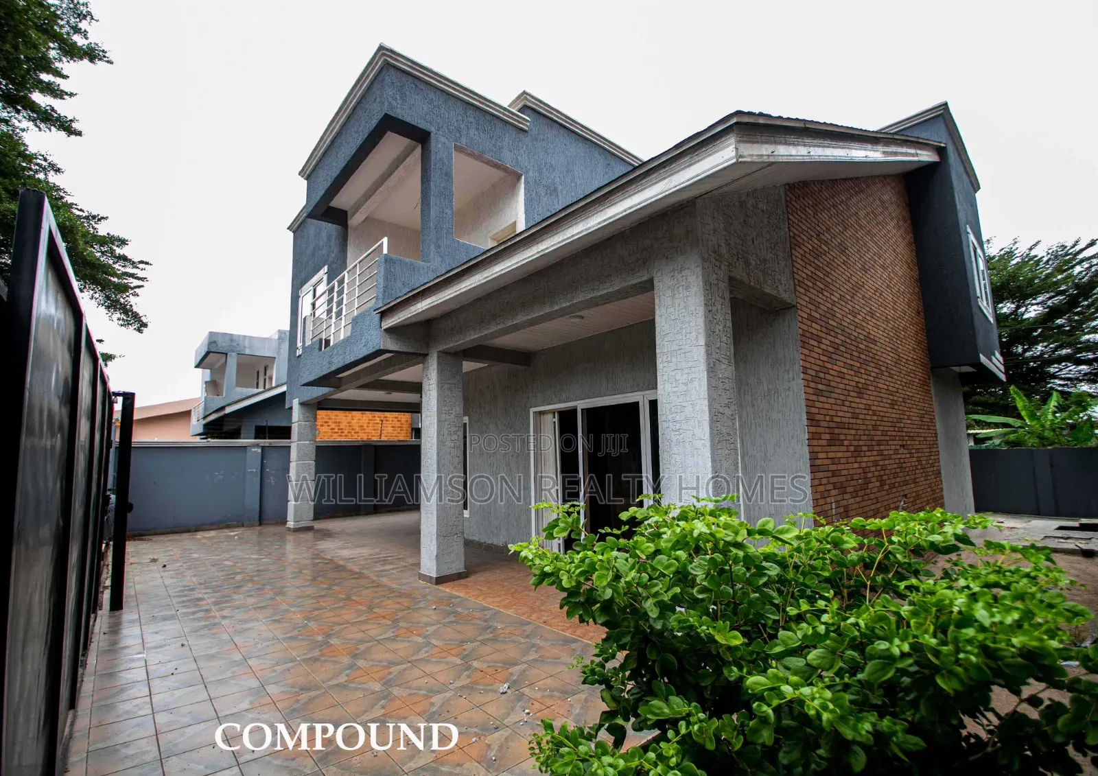 4bdrm House in Hfc Estate Area, Spintex for sale