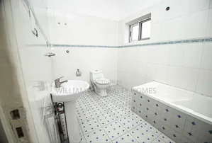 4bdrm House in Hfc Estate Area, Spintex for sale