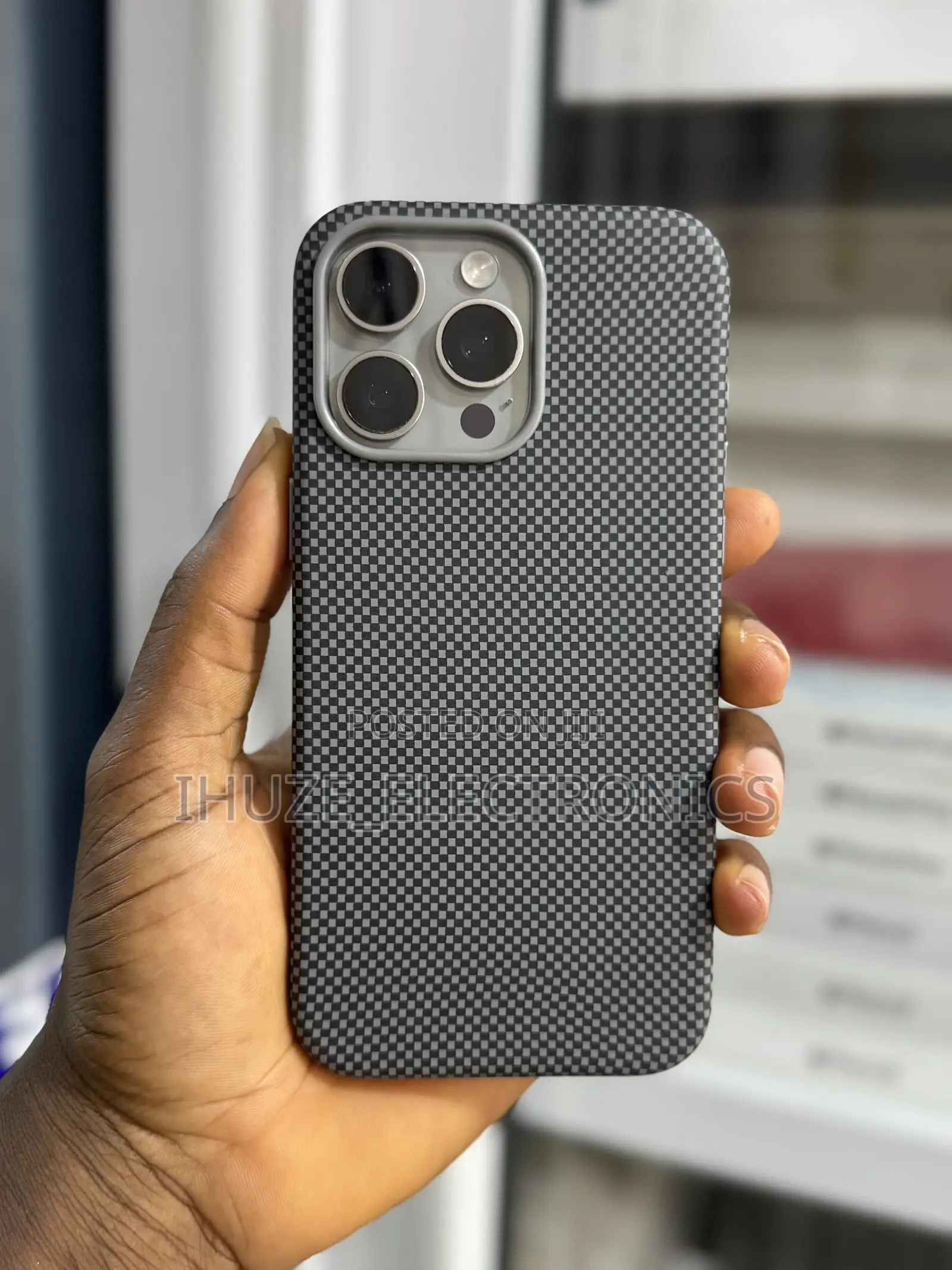 iPhone 15pro Max /16pro Max Carbon Fiber Protective Covers