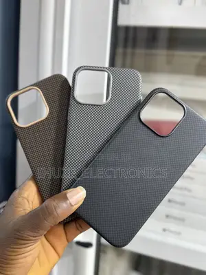 iPhone 15pro Max /16pro Max Carbon Fiber Protective Covers