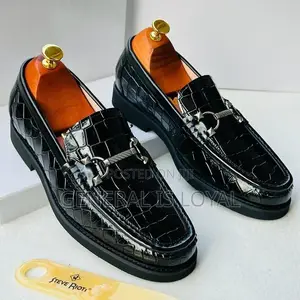 Steve Riots Men's Dark Coffee/Burgundy Crocs Patterned Loafers.