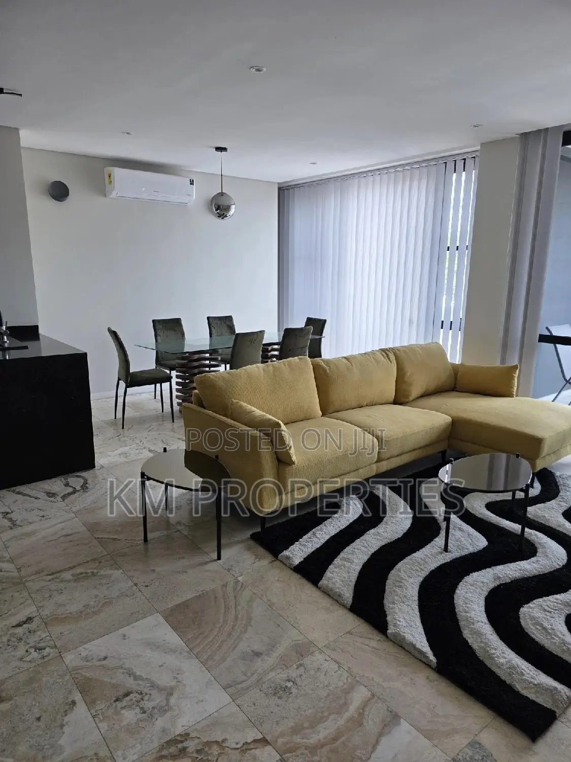 Fully-Furnished 2 Beds Airbnb in Labone