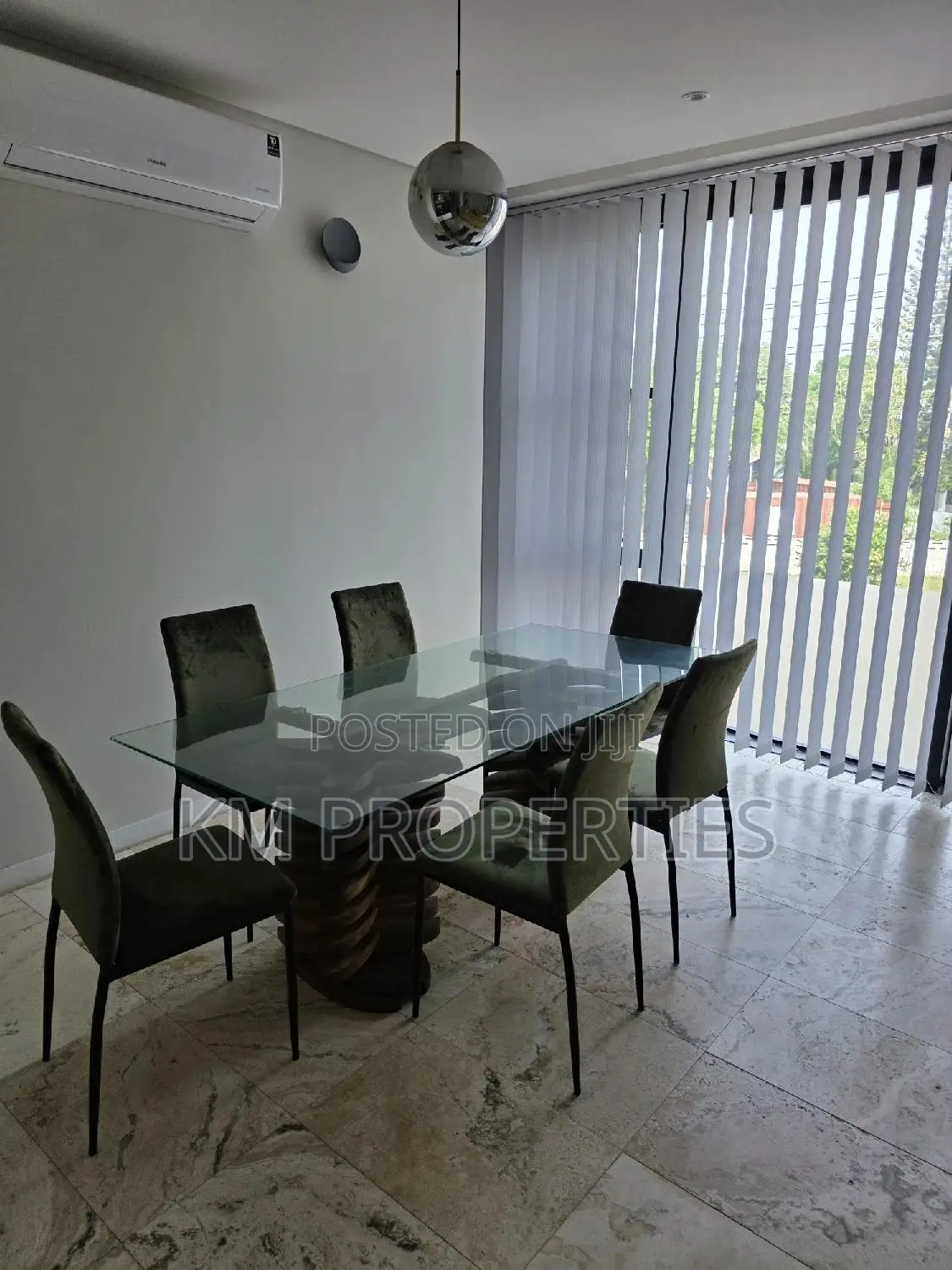 Fully-Furnished 2 Beds Airbnb in Labone