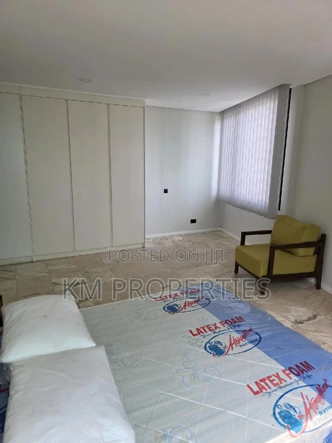 Fully-Furnished 2 Beds Airbnb in Labone