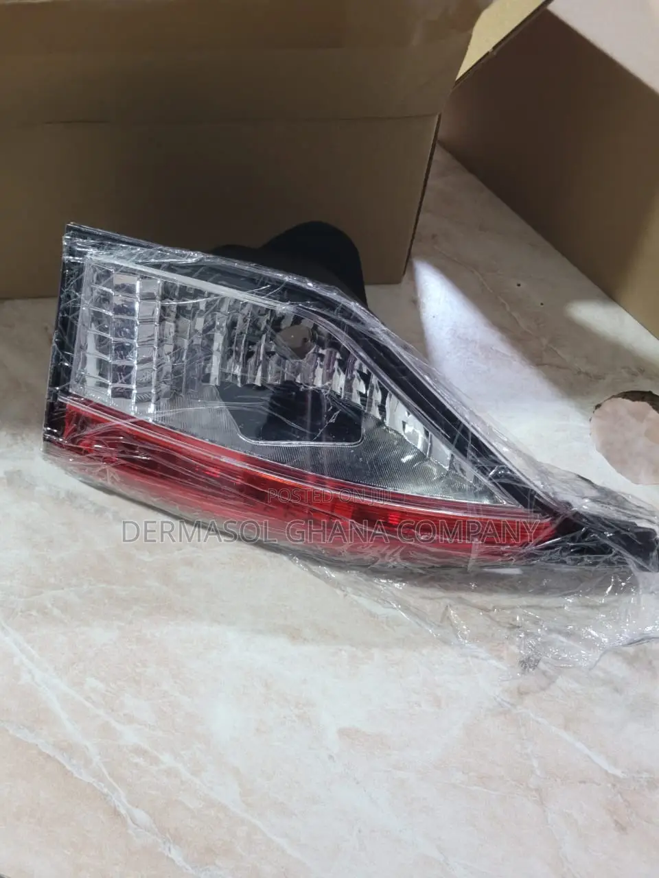 Boot/Trunk Lights For Corolla 20,21,22,23,24,25 Lh Rh Pair