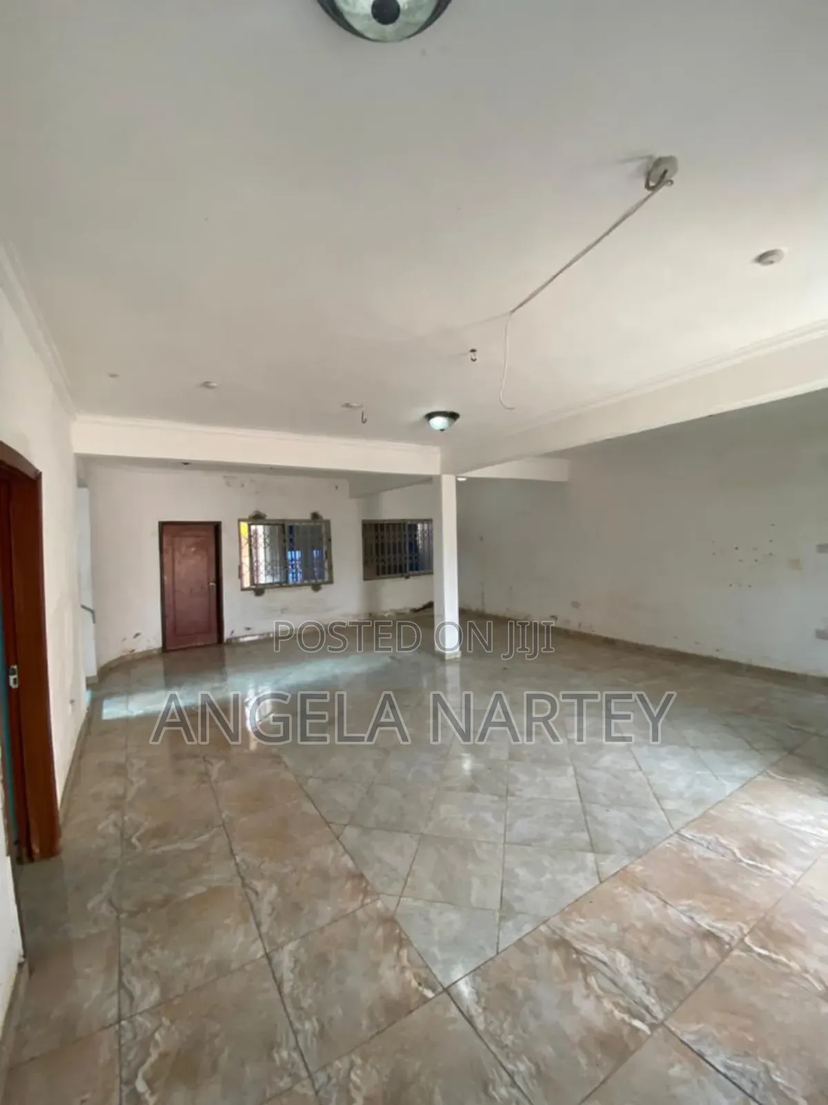 4bdrm House in Community 16 Lashibi for sale