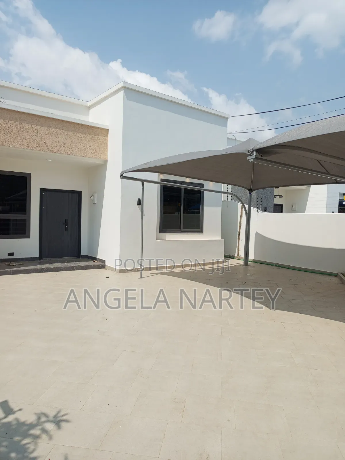 3bdrm House in Community 18 Spintex for sale