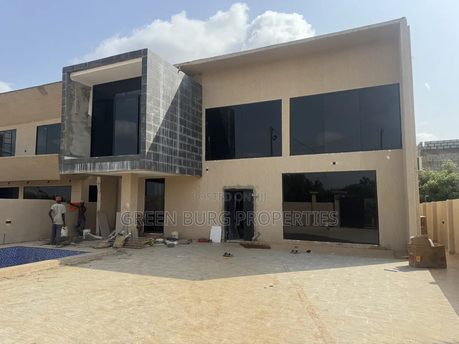 4bdrm House in Green, East Legon for sale