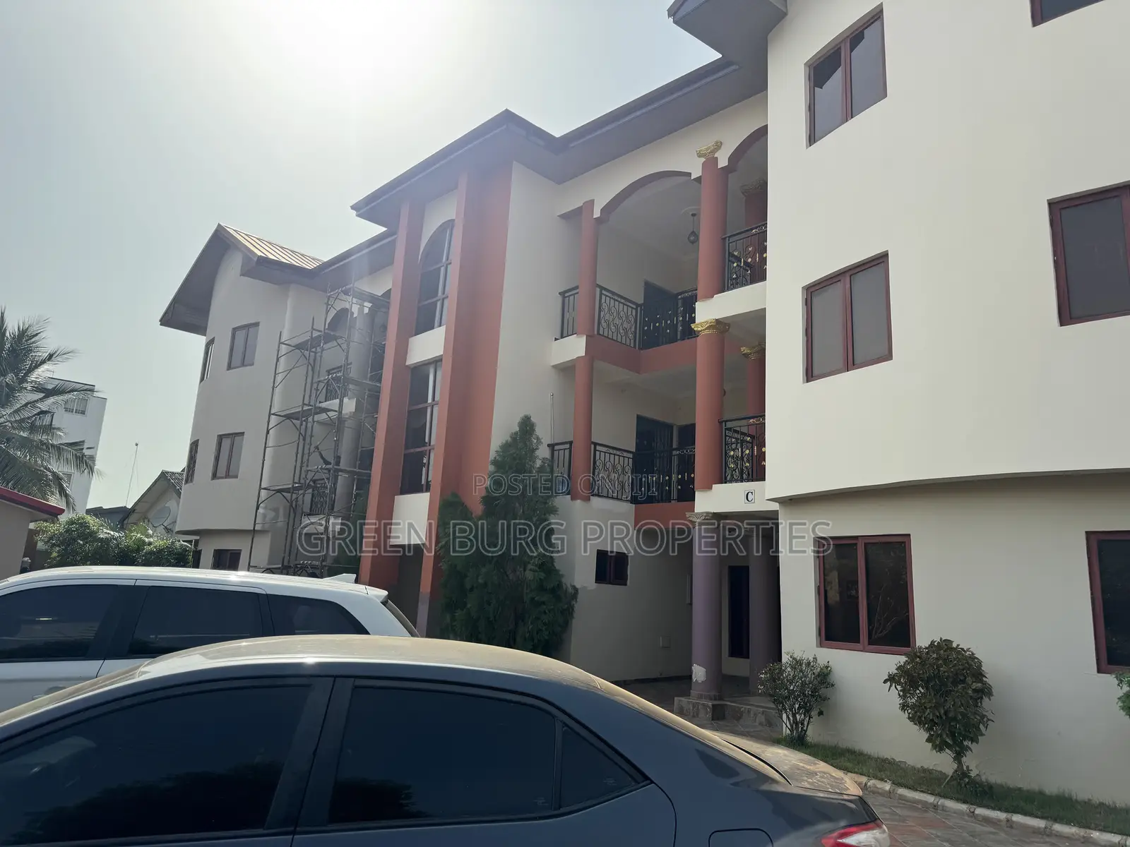 3bdrm Apartment in Green, East Legon for rent
