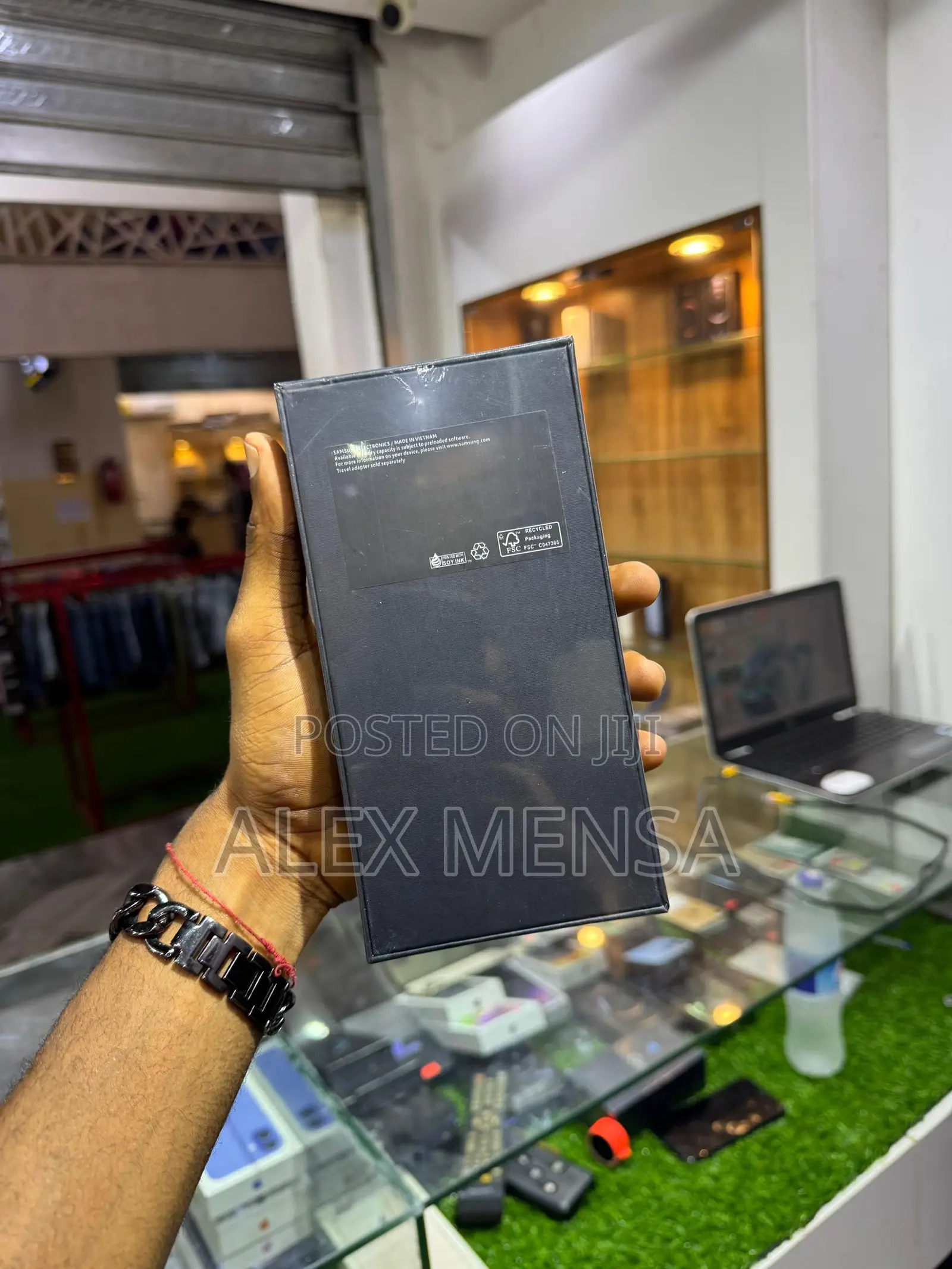New Samsung Galaxy S24 128 GB Black