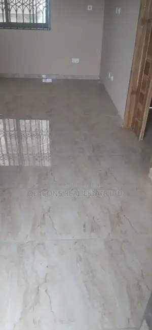 2bdrm Duplex in De-Icons Real Estate, Awutu Senya East Municipal