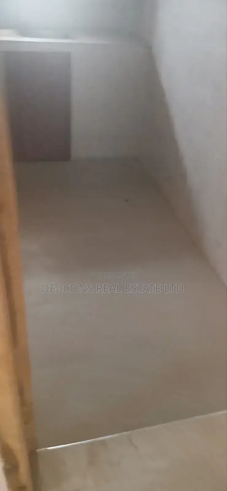 2bdrm Duplex in De-Icons Real Estate, Awutu Senya East Municipal