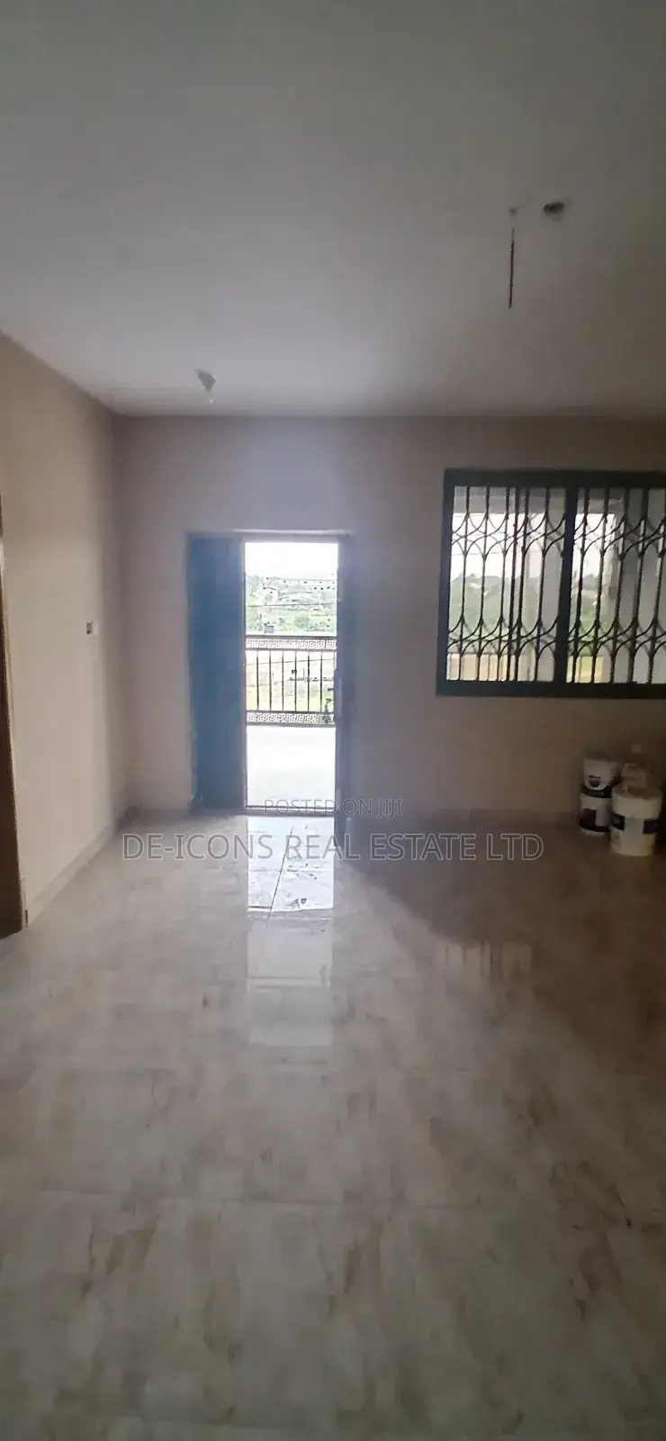 2bdrm Duplex in De-Icons Real Estate, Awutu Senya East Municipal