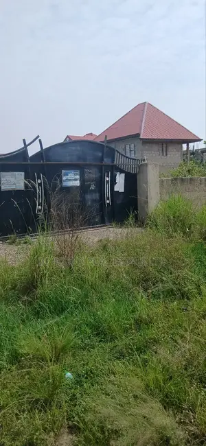 11⁄2 Plots of Land Fenced Together and Registered for Sale