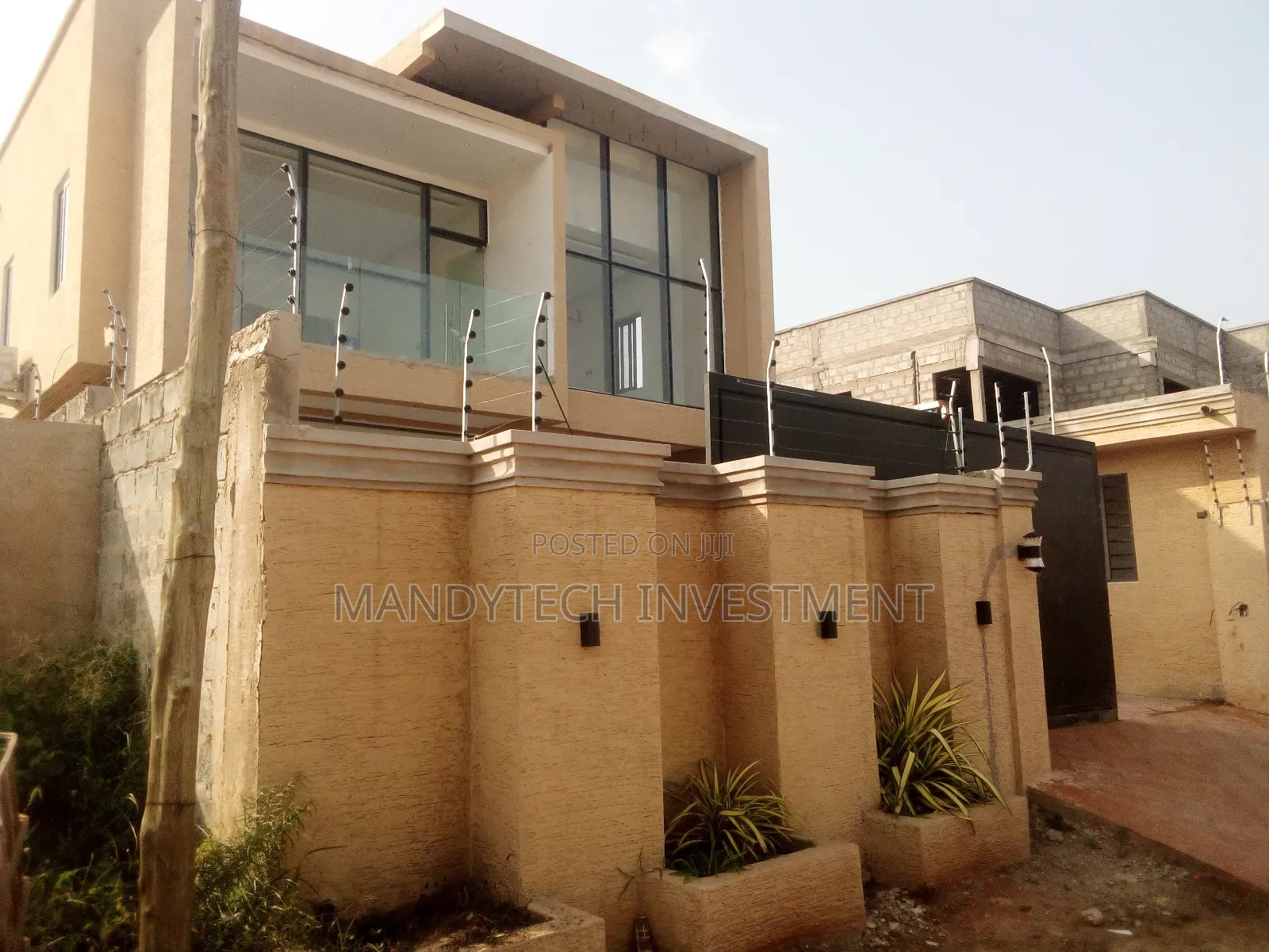 Furnished 5bdrm Mansion in School Junction for sale
