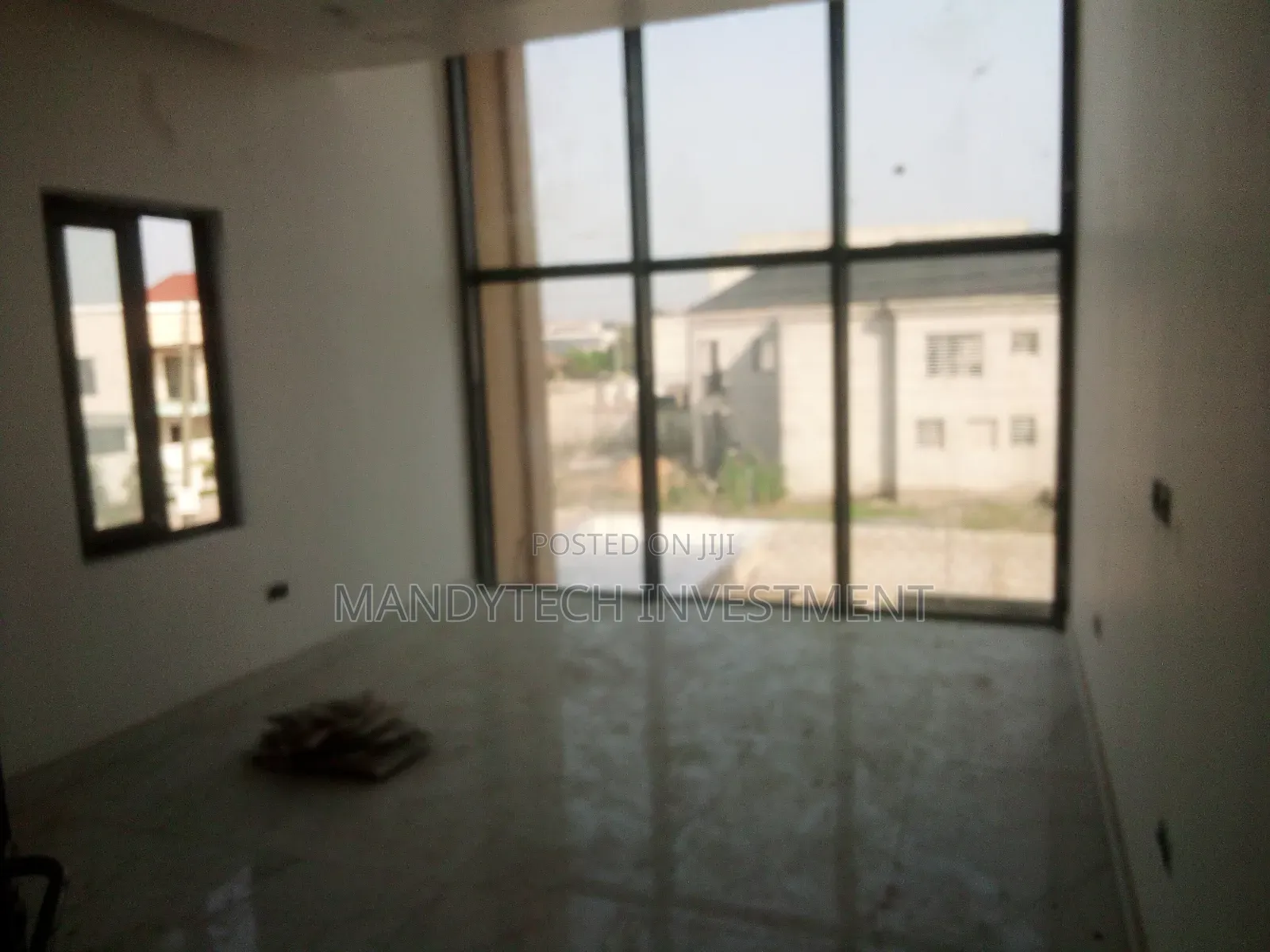 Furnished 5bdrm Mansion in School Junction for sale