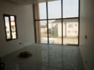 Furnished 5bdrm Mansion in School Junction for sale