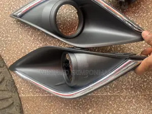 Mitsubishi Outlander 2017-2019 Fog Light Cover
