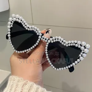 Love Shaped Sunglasses For Girls