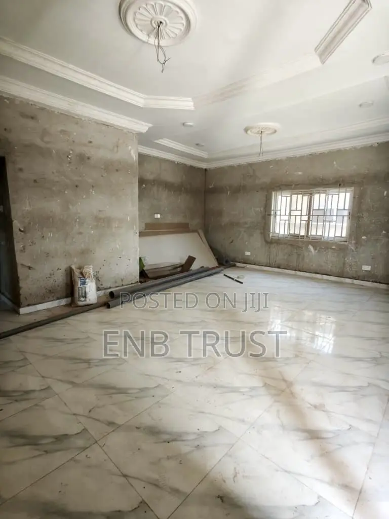 3bdrm House in Tema Community 25 for sale