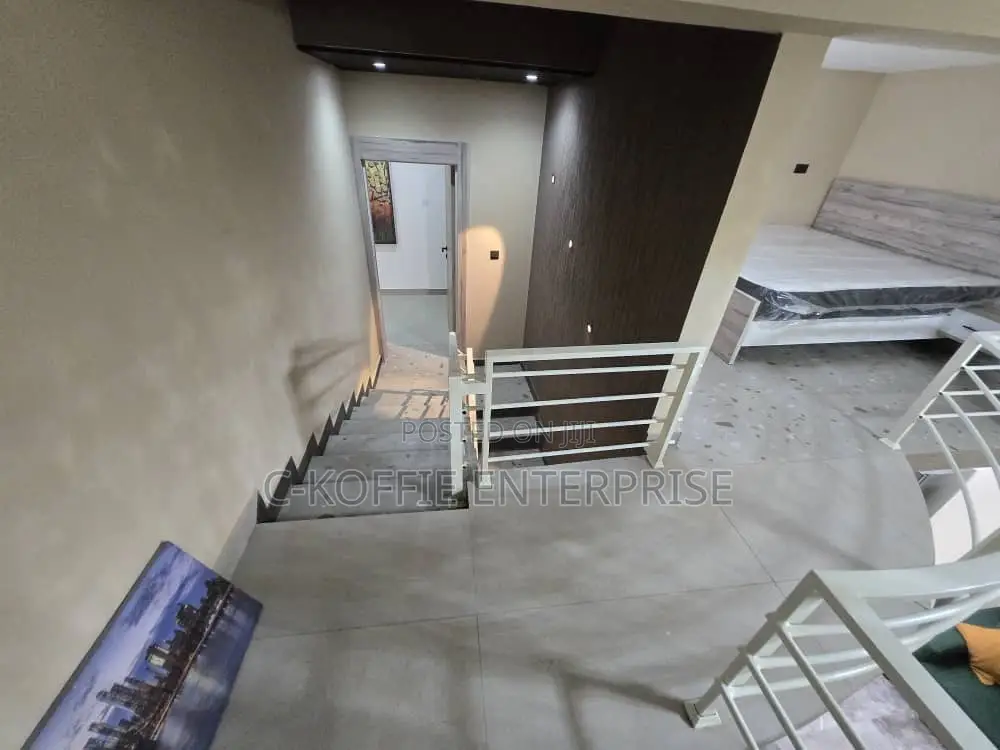 Furnished 20bdrm Apartment in Abelemkpe for rent