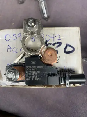 Negative Battery Terminal for Honda CRV 2012-2015.