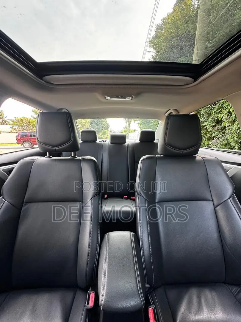 Toyota Corolla S Plus 4dr Sedan (1.8L 4cyl CVT) 2015 Gray