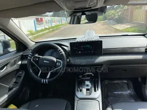 Rent Haval Jolion Pro