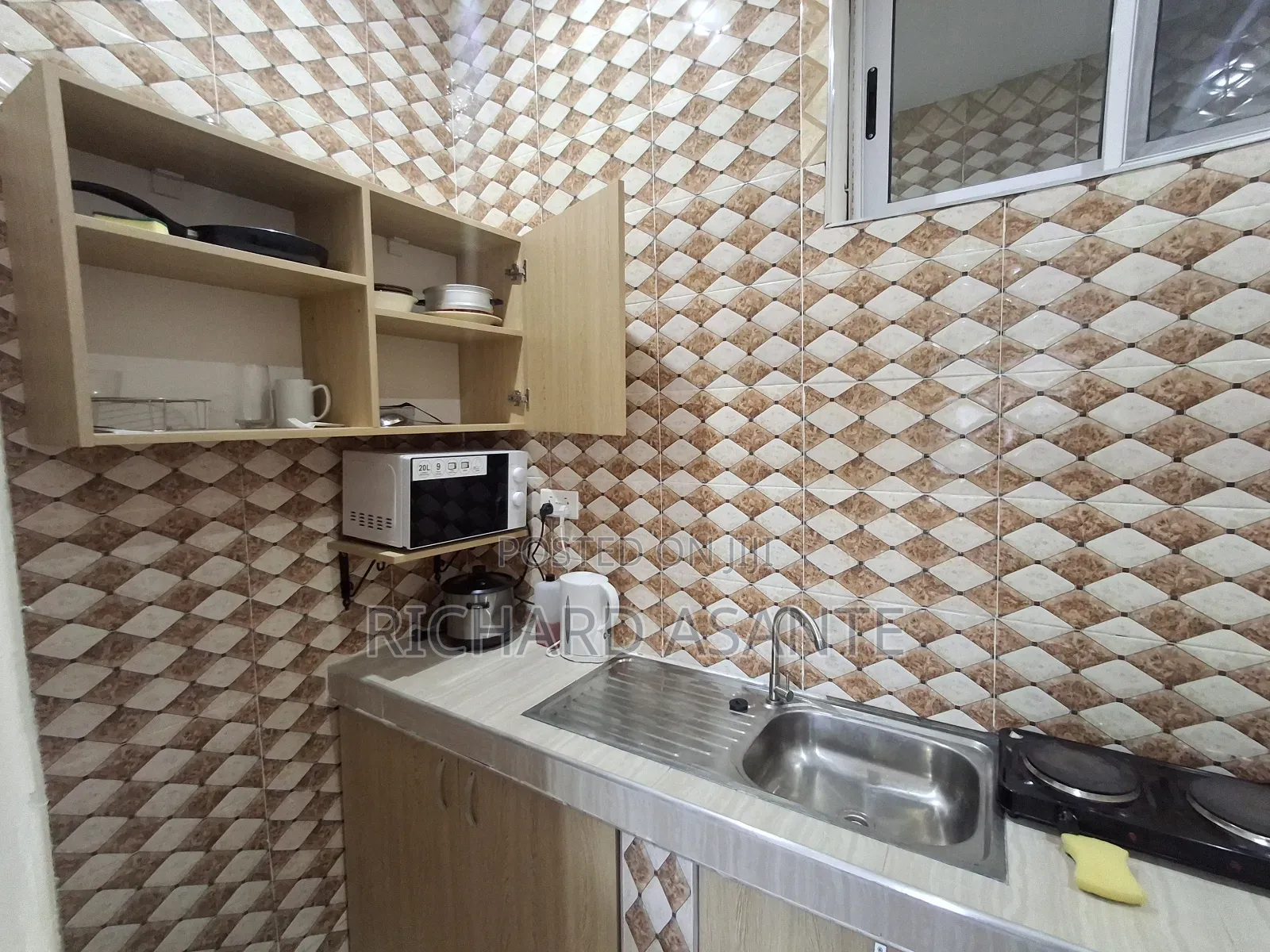1 Bedroom Complete Vacation Apartment at Kwabenya Acp