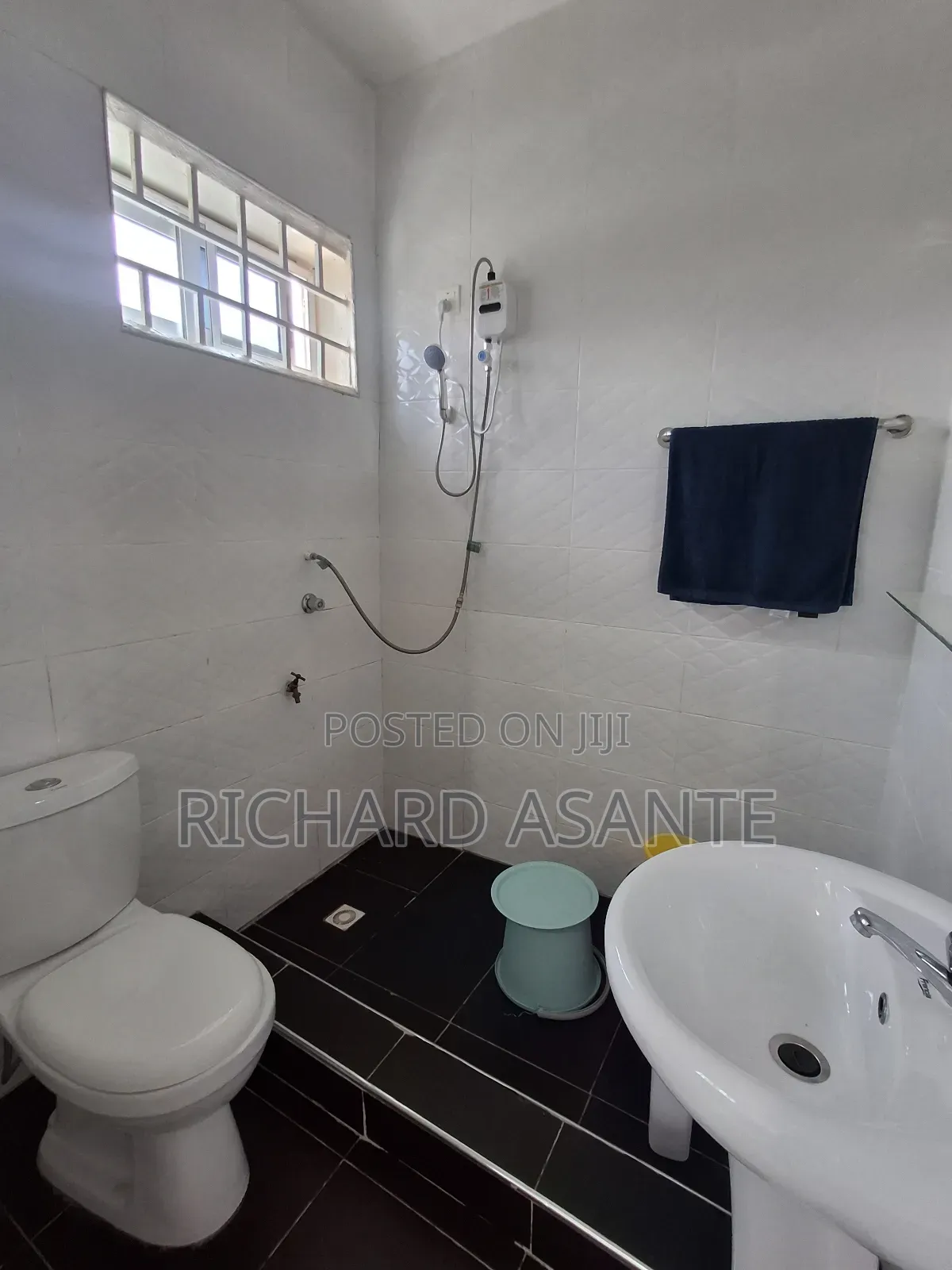 1 Bedroom Complete Vacation Apartment at Kwabenya Acp