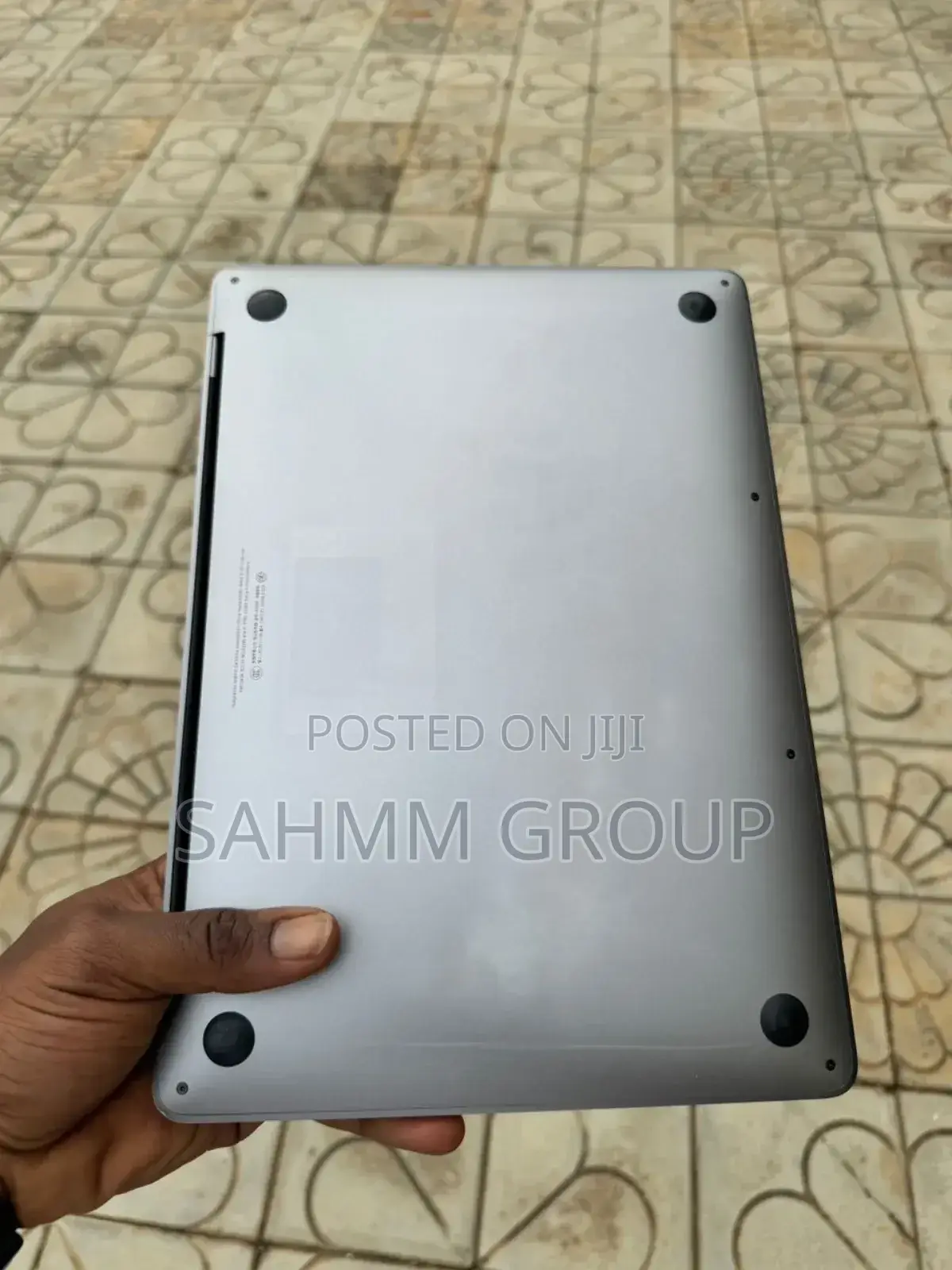 Laptop Apple MacBook Pro 2020 16GB Intel Core i5 SSD 250GB