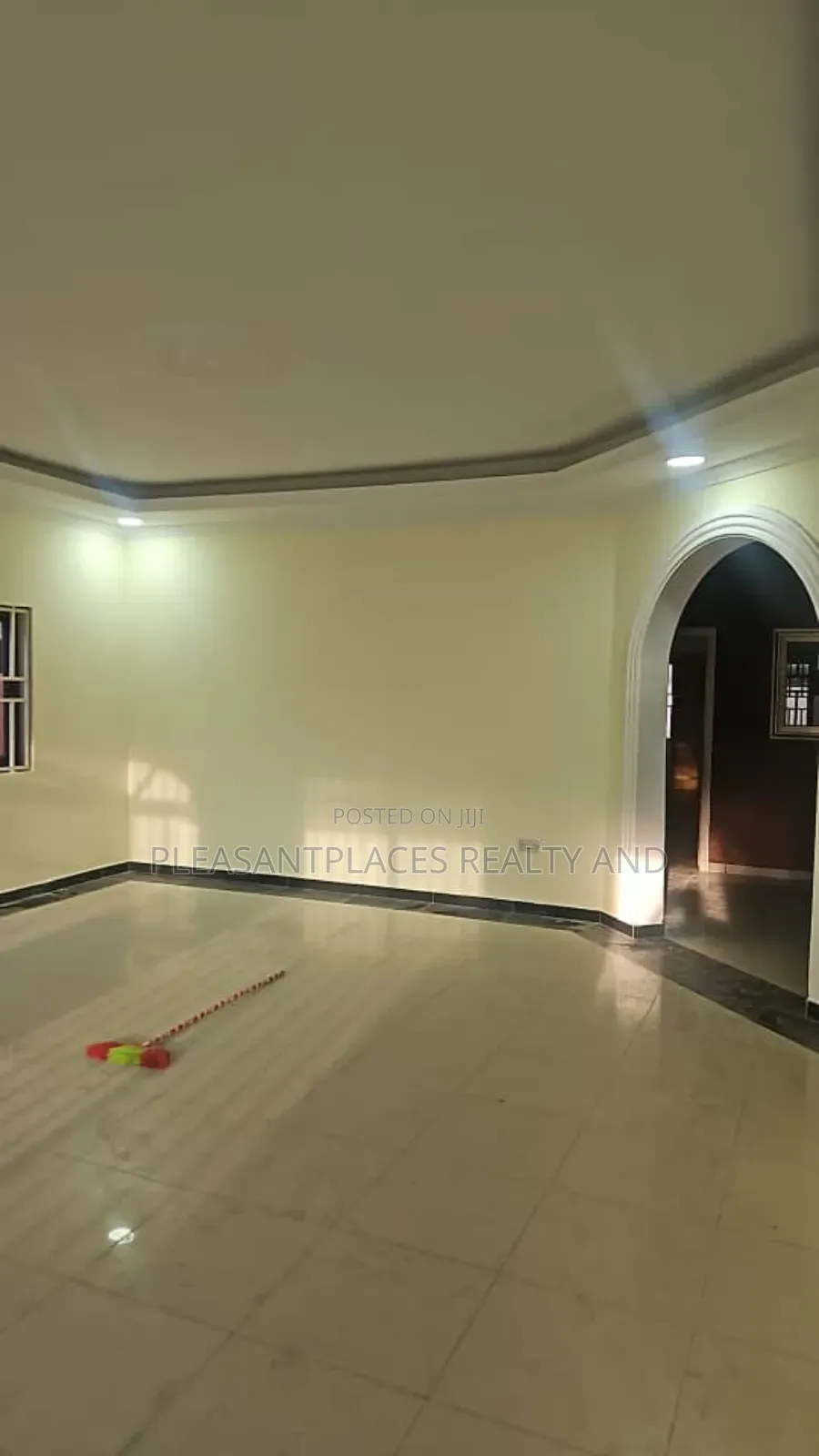3bdrm House in Pleasantplaces, Spintex for rent