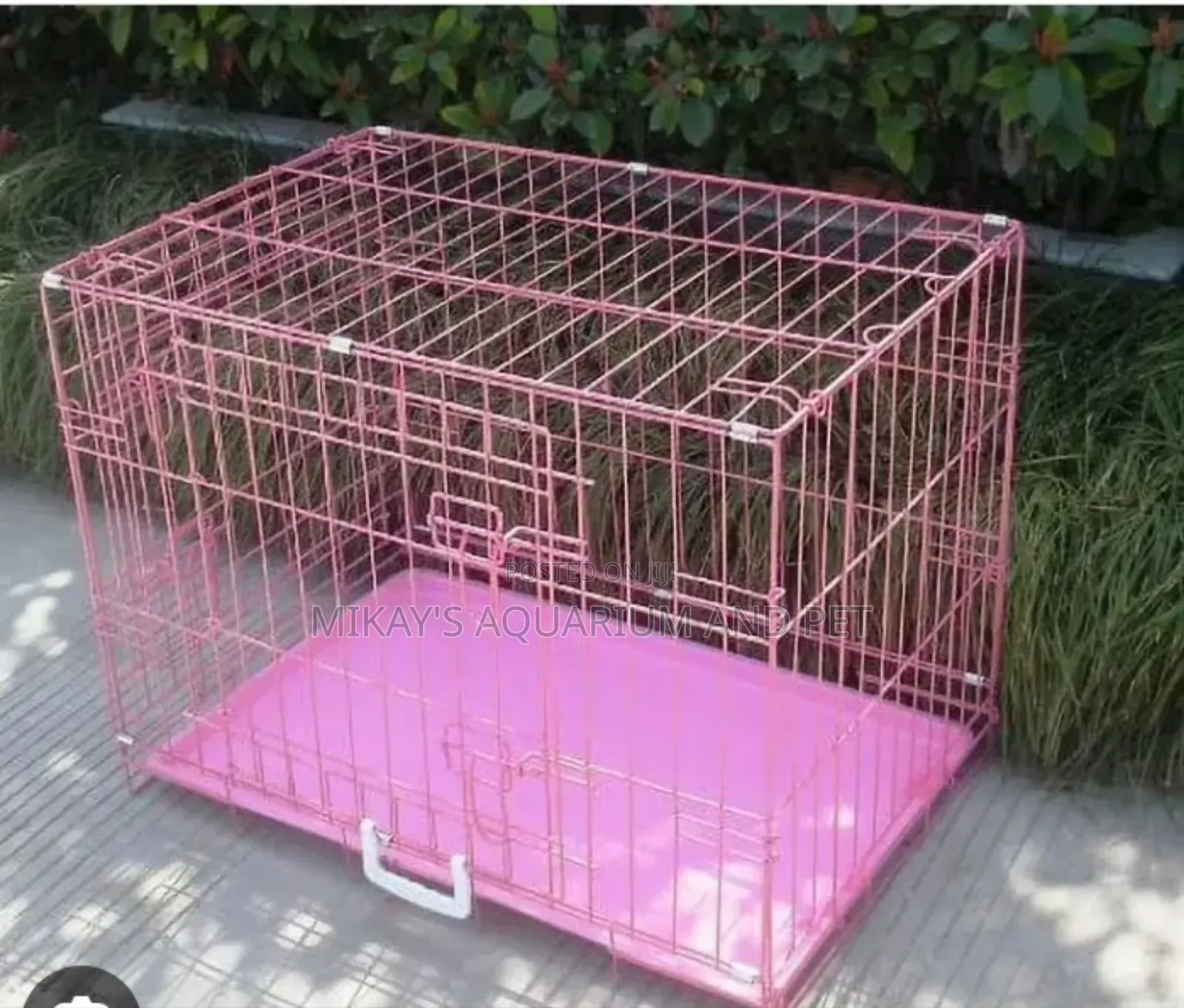 Beautiful Outdoor Dog Kennel (30 Inches)