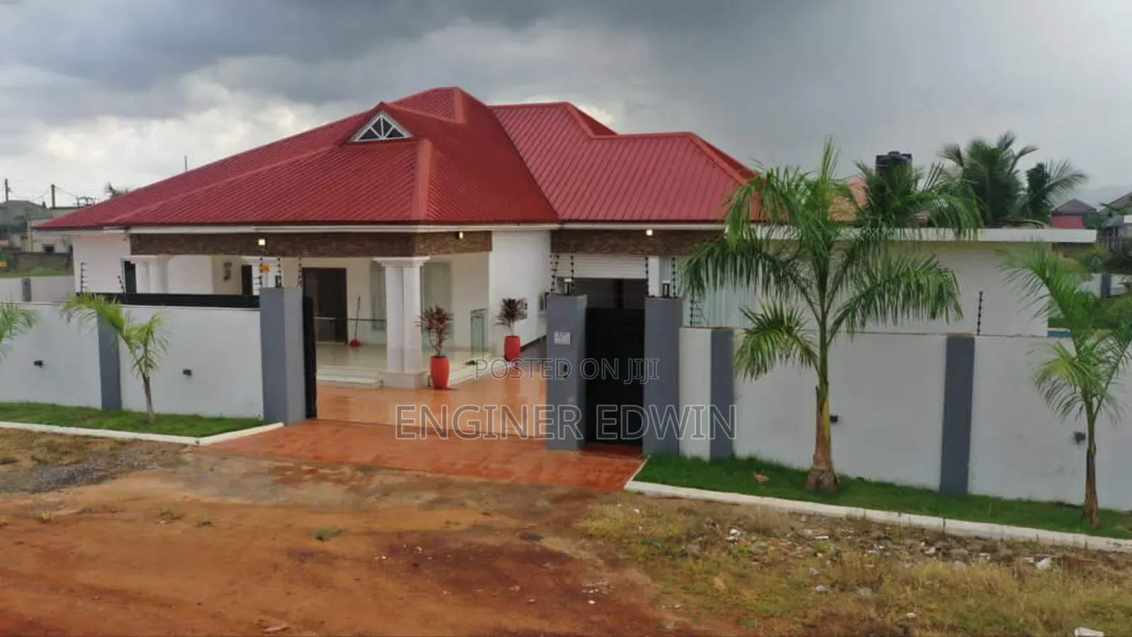 Furnished 4bdrm House in With Swimming Pool, Oyarifa for sale