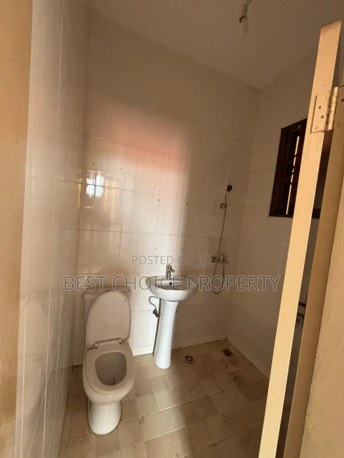 3 Bedroom Apartment for Rent at Lakeside Community 1