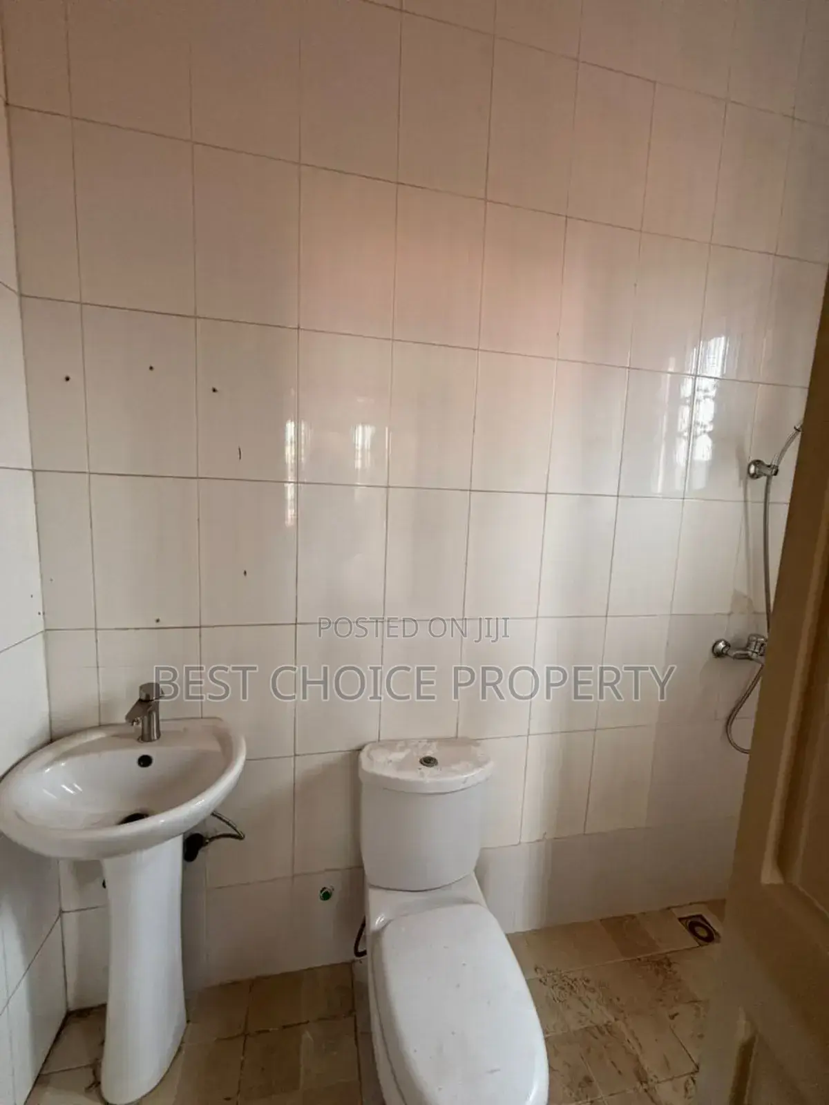 3 Bedroom Apartment for Rent at Lakeside Community 1